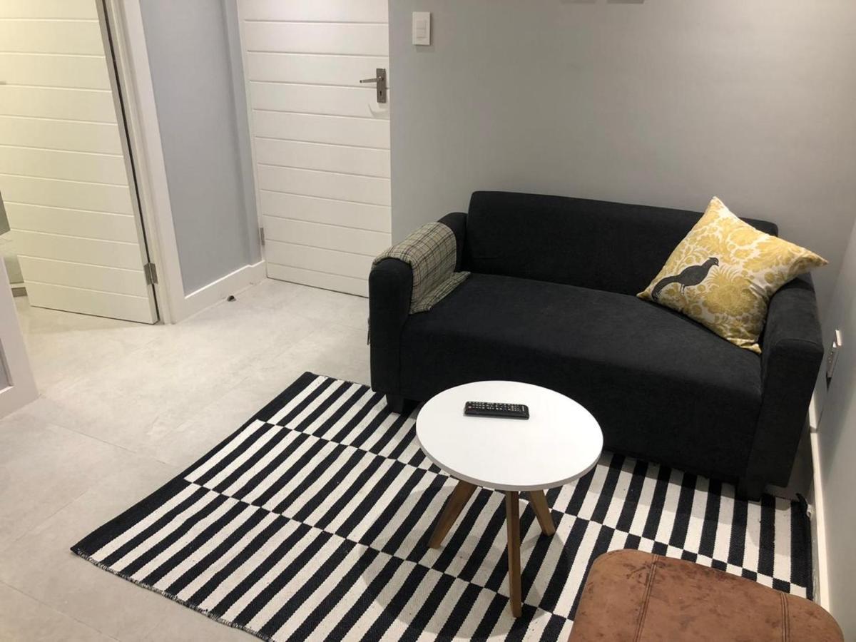 Ferienwohnung Private Bachelor Pad In Sea Point Kapstadt Exterior foto